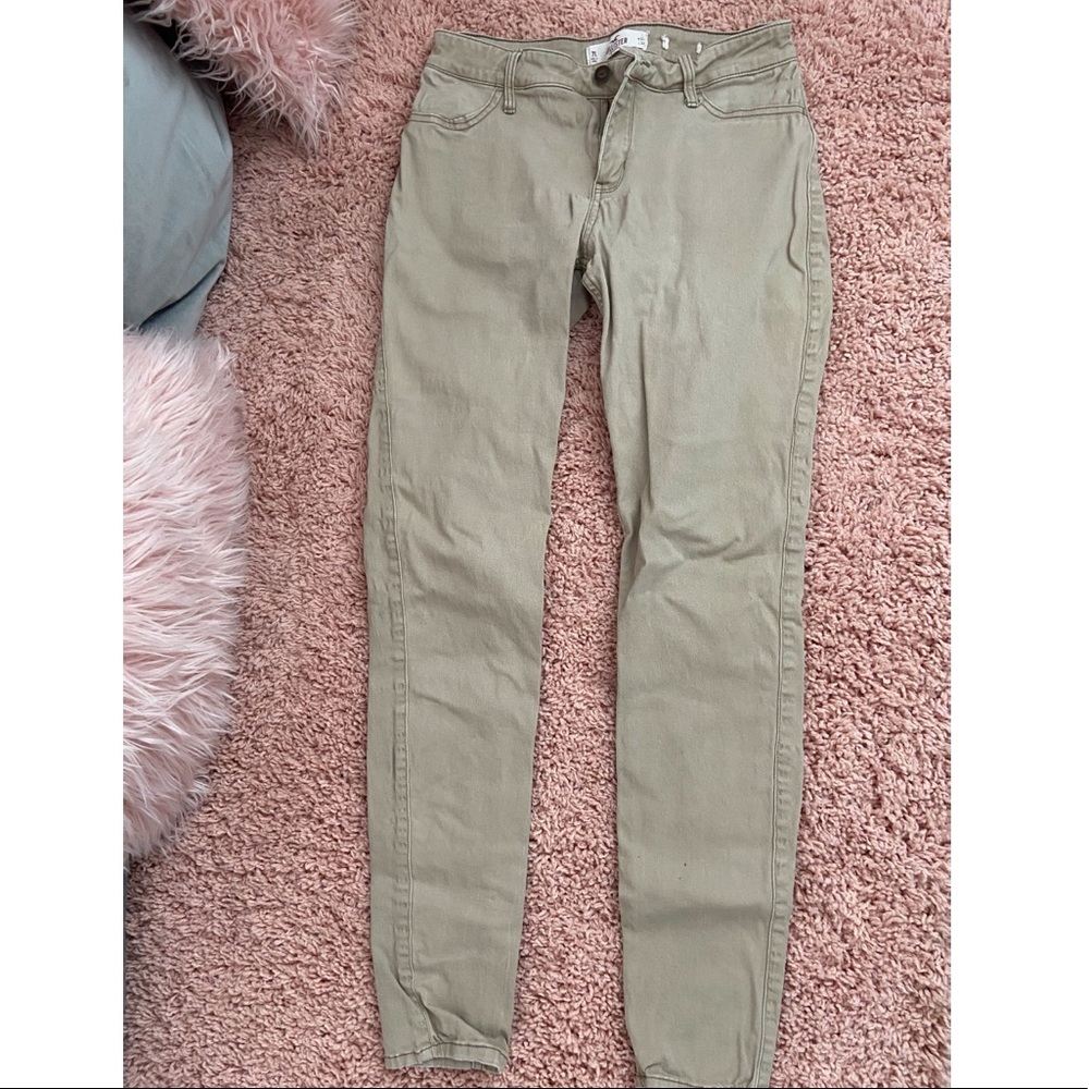 Khaki Hollister jeans